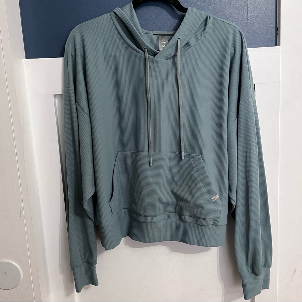 Rhone Women’s Ripple Hoodie Size Large Blue Hue Athletic